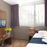 Navigator I Konferencje 3*