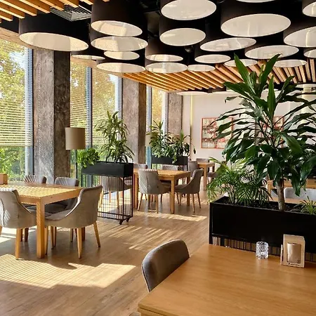 Navigator I Konferencje فندق 3*