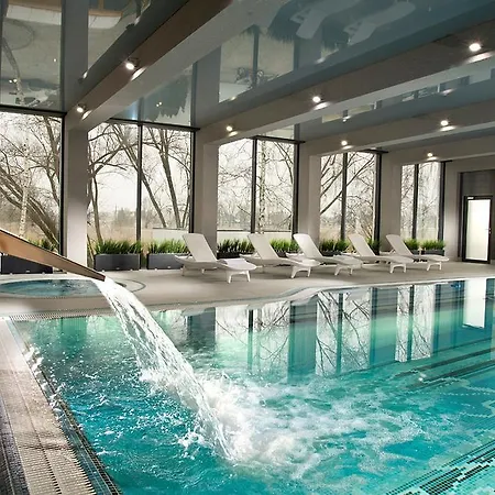 Navigator I Konferencje فندق