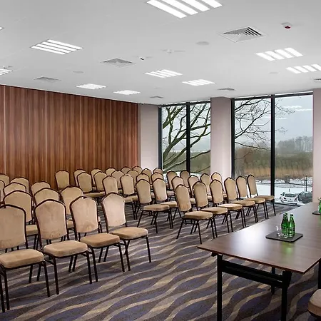 Navigator I Konferencje Szálloda Zbąszyń