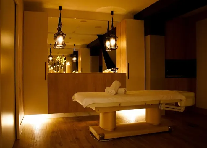 Navigator I Konferencje 3*